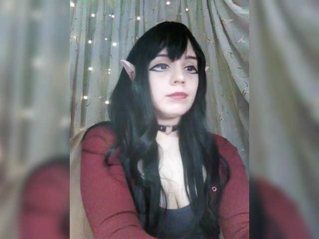 -Marcelline's BongaCams show and profile