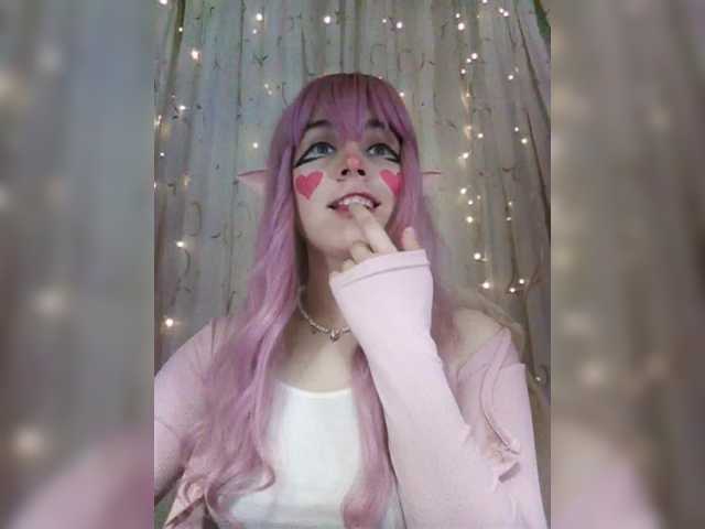 -Marcelline's BongaCams show and profile