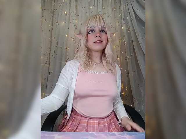 -Marcelline's BongaCams show and profile