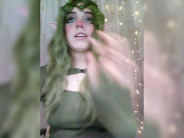 -Marcelline's BongaCams show and profile