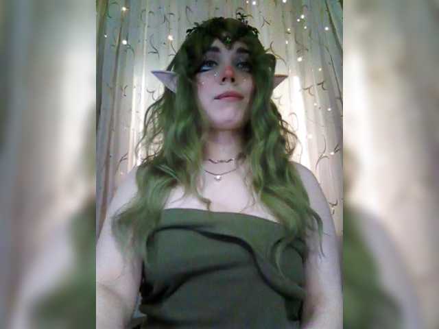 -Marcelline's BongaCams show and profile