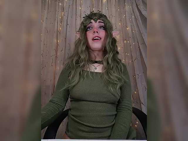 -Marcelline's BongaCams show and profile