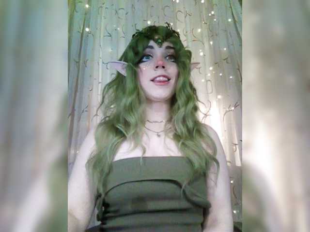 -Marcelline's BongaCams show and profile