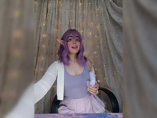 -Marcelline's BongaCams show and profile