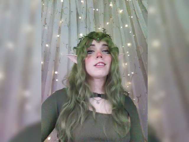 -Marcelline's BongaCams show and profile