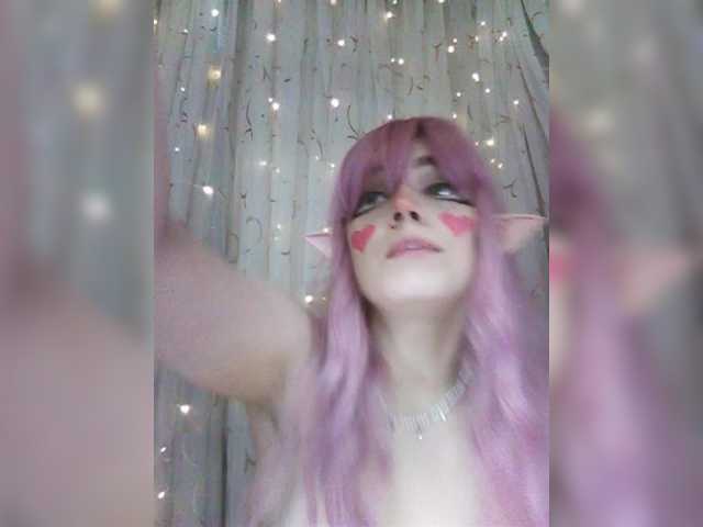 -Marcelline's BongaCams show and profile