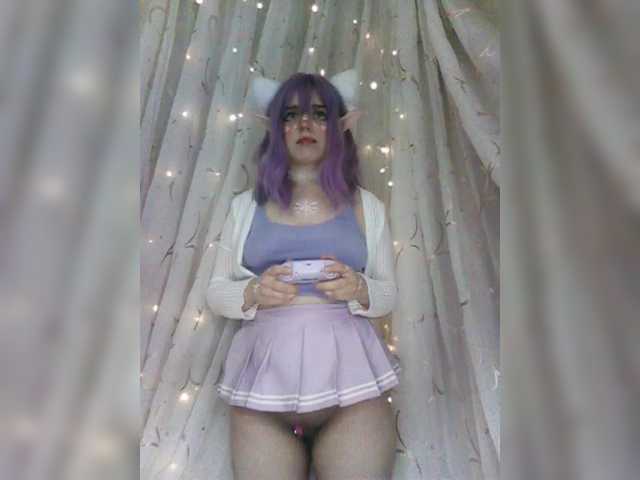 -Marcelline's BongaCams show and profile