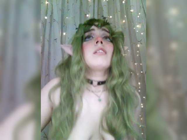 -Marcelline's BongaCams show and profile