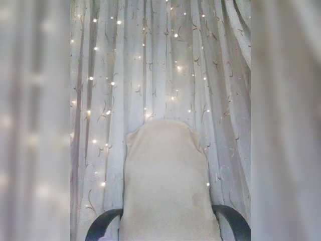 -Marcelline's BongaCams show and profile