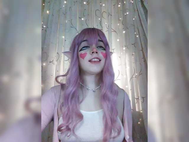 -Marcelline's BongaCams show and profile