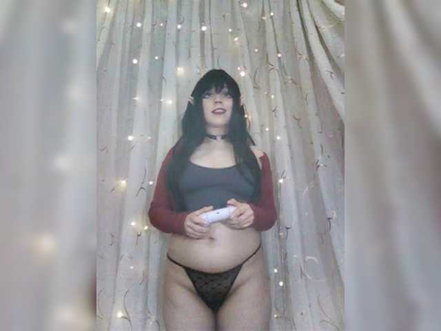 -Marcelline's BongaCams show and profile