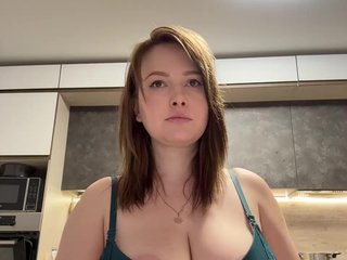 Katniss_K Porn Show