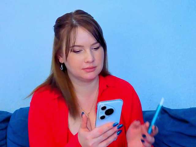 Katniss-K's BongaCams show and profile