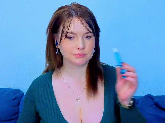 Katniss-K's BongaCams show and profile