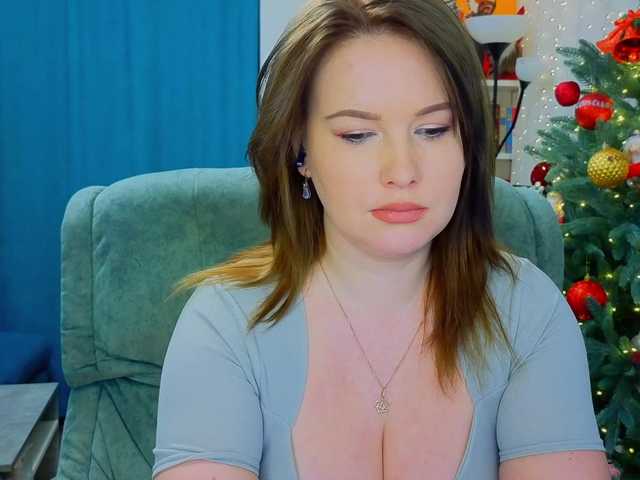 Katniss-K's BongaCams show and profile