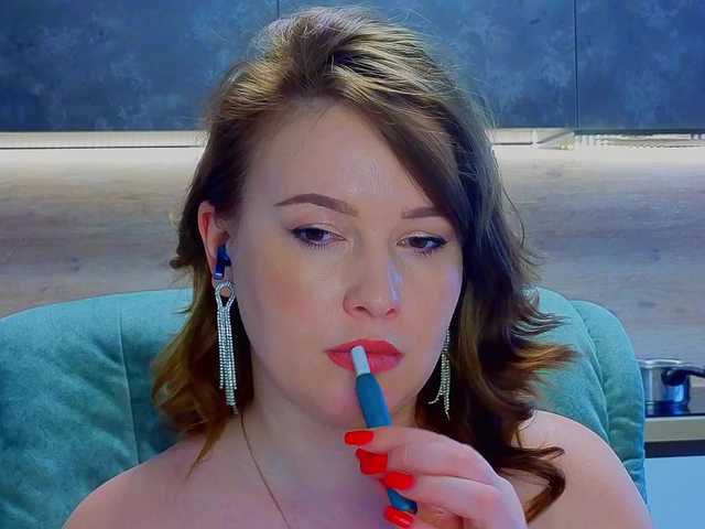 Katniss-K's BongaCams show and profile