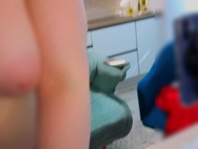 Katniss-K's BongaCams show and profile