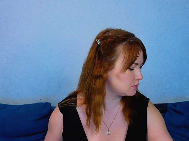 Katniss-K's BongaCams show and profile