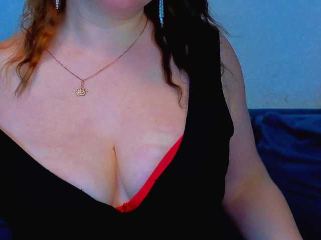 Katniss-K's BongaCams show and profile