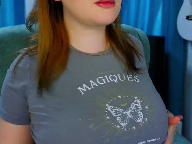 Katniss-K's BongaCams show and profile