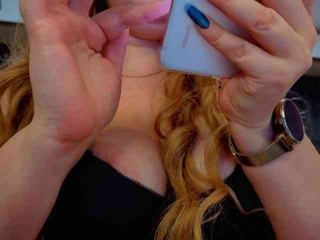 Katniss_K webcam