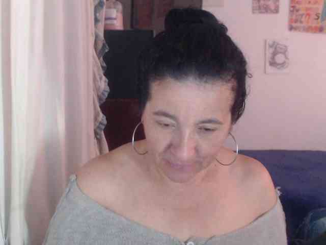 stefilove Live Webcam on BongaCams