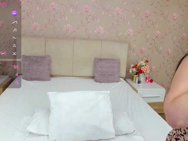 MatureVivian's BongaCams show and profile