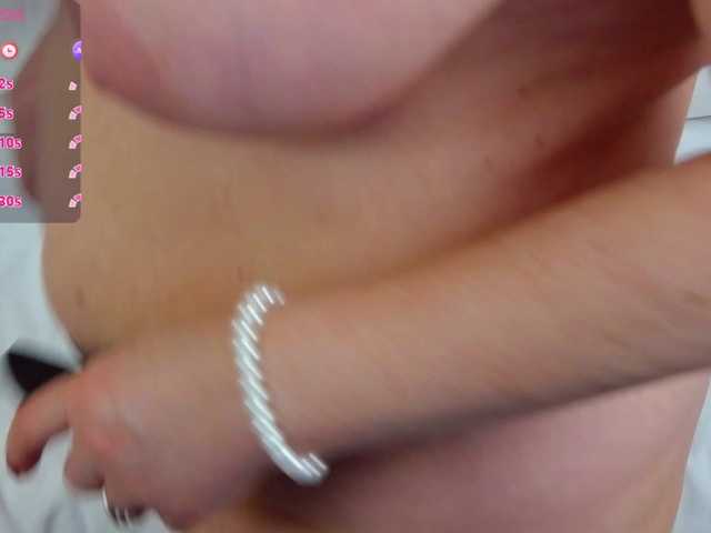 MatureVivian's BongaCams show and profile