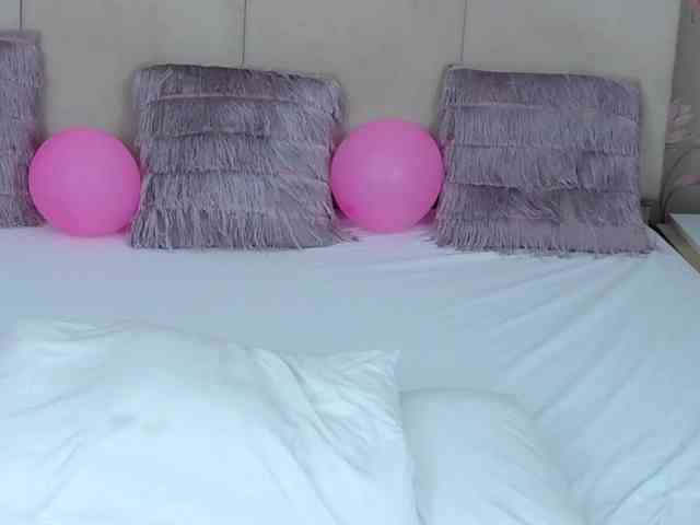 MatureVivian webcam