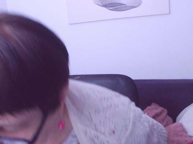 ChristaRose's BongaCams show and profile