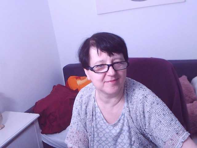 ChristaRose's BongaCams show and profile