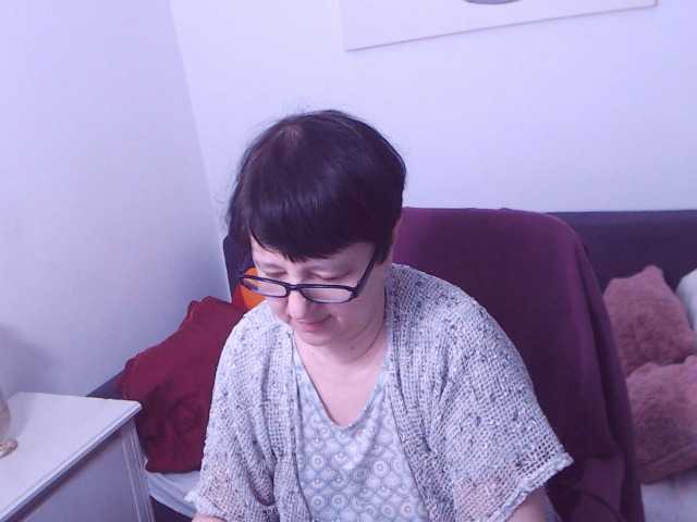 ChristaRose's BongaCams show and profile