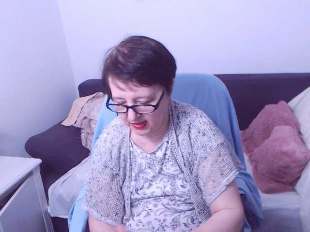 ChristaRose's BongaCams show and profile