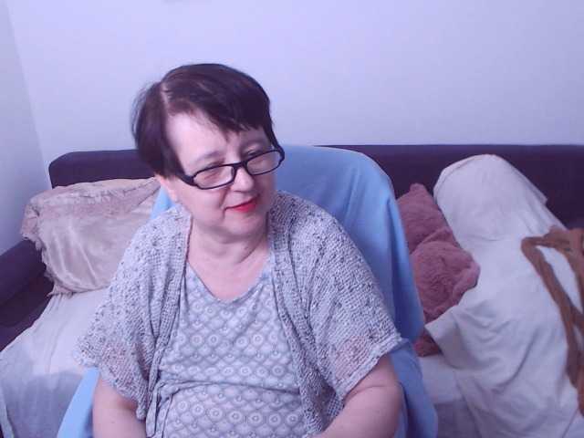 ChristaRose's BongaCams show and profile