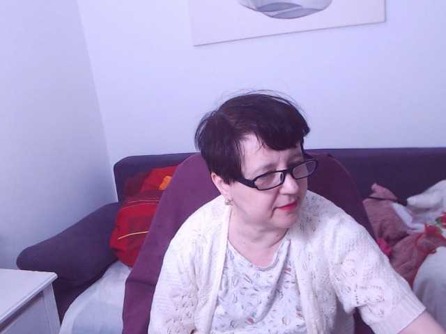 ChristaRose's BongaCams show and profile