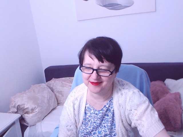 ChristaRose's BongaCams show and profile