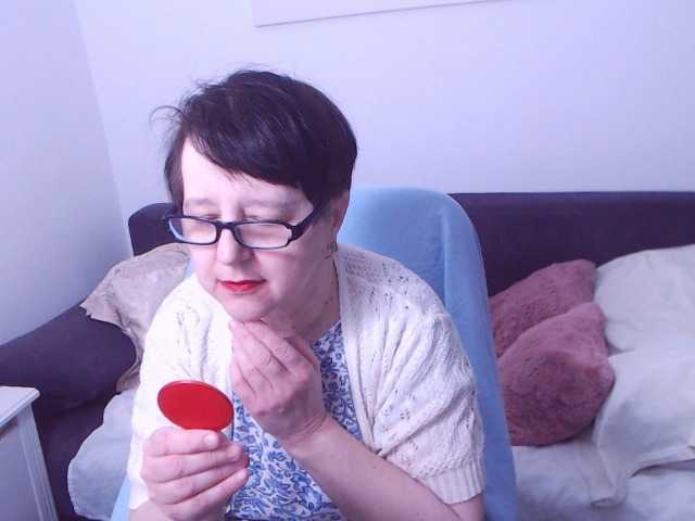 ChristaRose's BongaCams show and profile