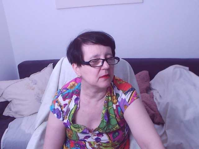 ChristaRose, une amatrice française avec qui discuter et avoir du sexe