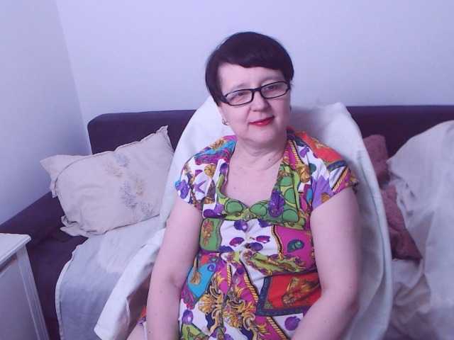 ChristaRose's BongaCams show and profile