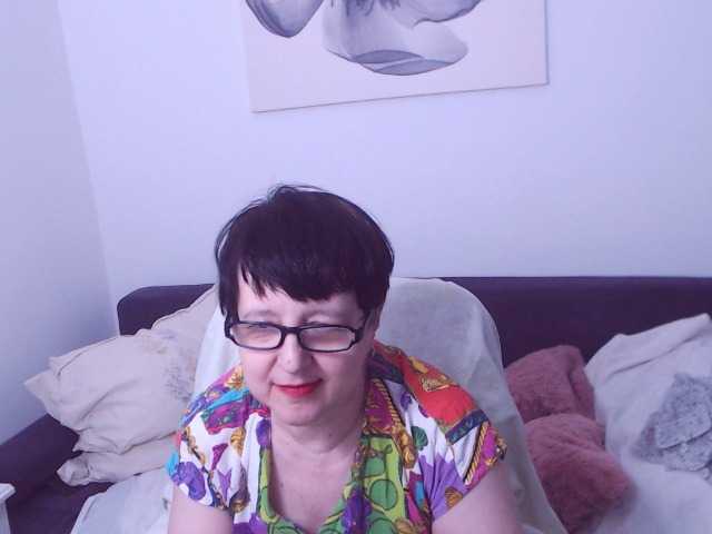 ChristaRose's BongaCams show and profile