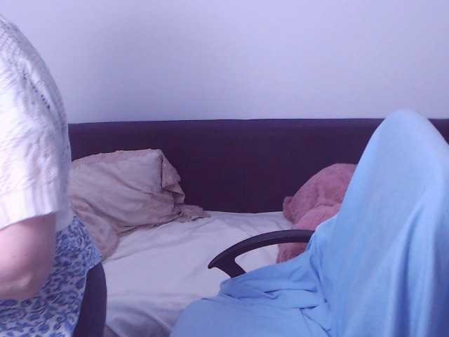 ChristaRose's BongaCams show and profile