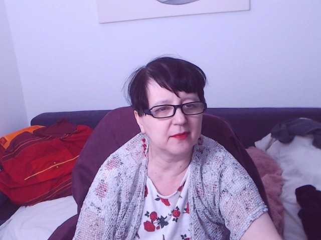 ChristaRose's BongaCams show and profile