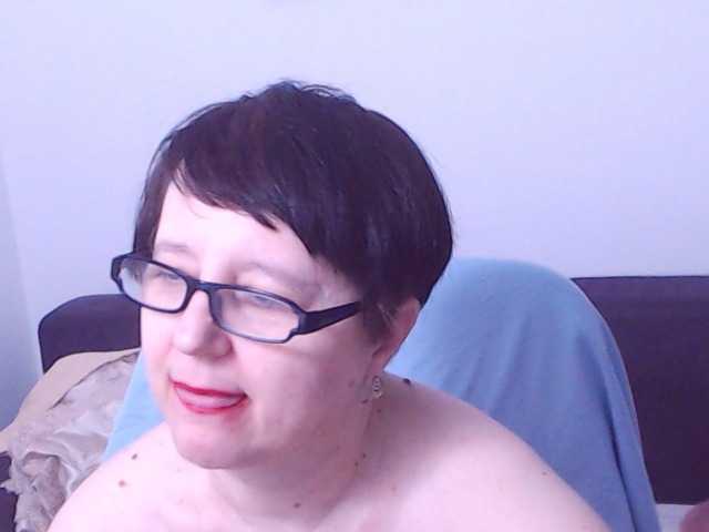 ChristaRose's BongaCams show and profile