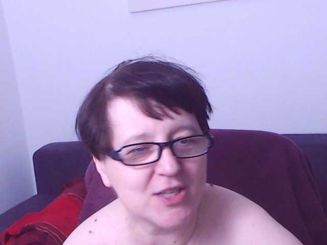 ChristaRose's BongaCams show and profile