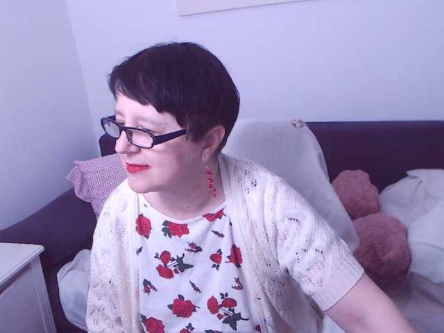 ChristaRose's BongaCams show and profile