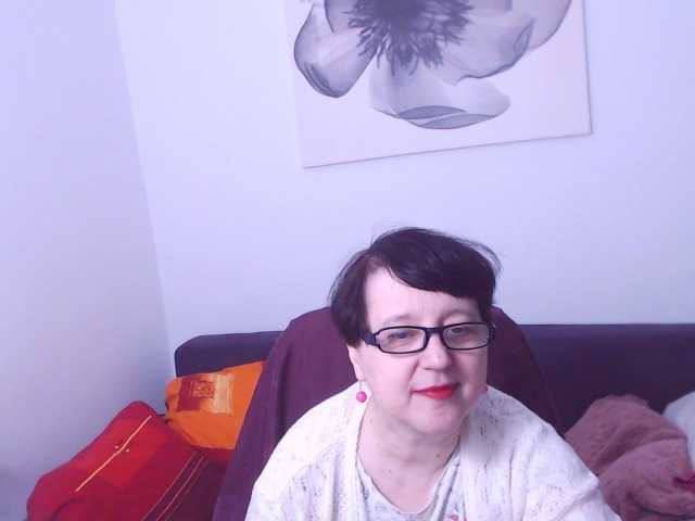 ChristaRose's BongaCams show and profile