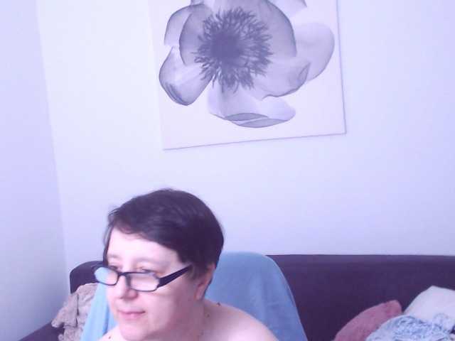 ChristaRose's BongaCams show and profile