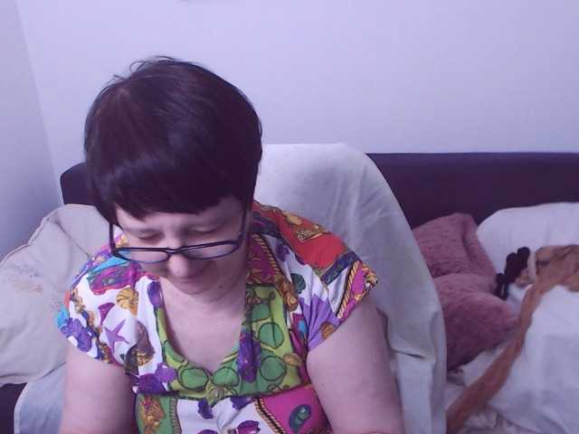 ChristaRose's BongaCams show and profile