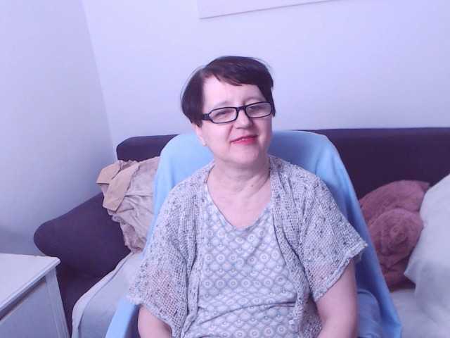 ChristaRose's BongaCams show and profile