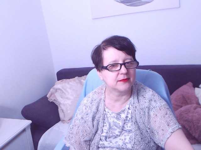 ChristaRose's BongaCams show and profile